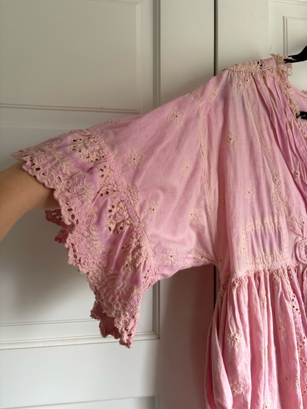 Magnolia Pearl Pink Eyelet Cotton Wrap Robe - Picture 2 of 5